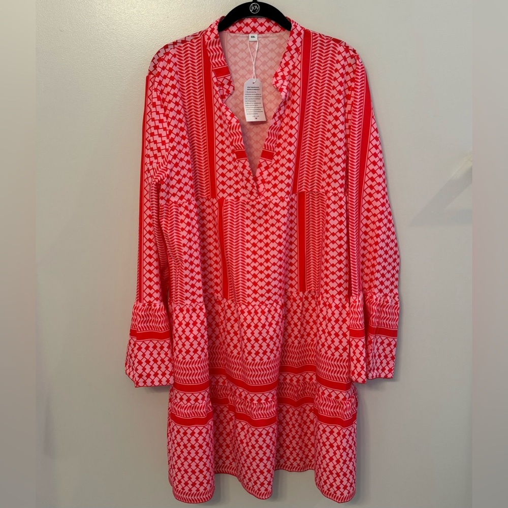 NWT Women’s Dress w Long Sleeves - Size XXL